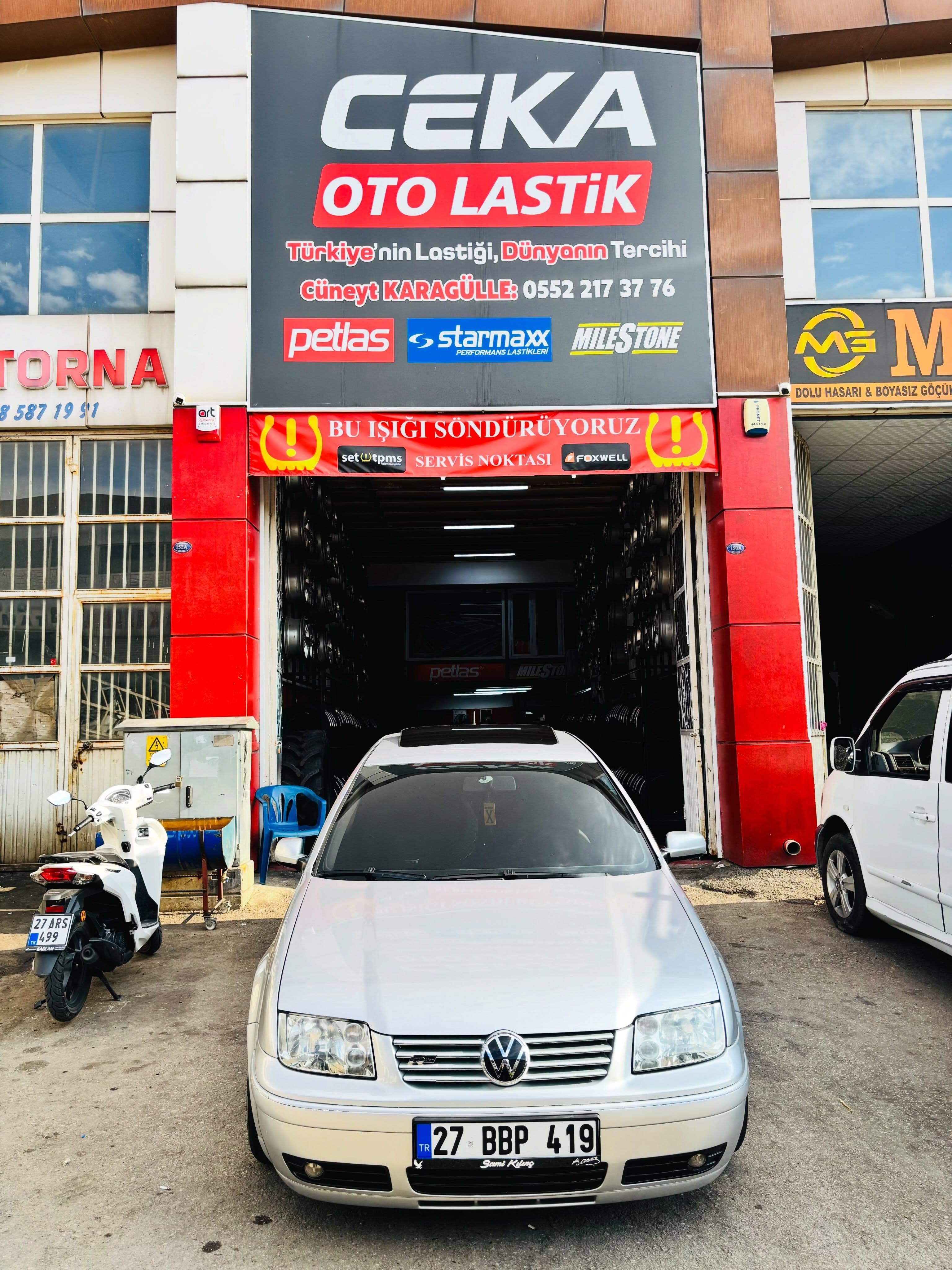 Volkswagen Bora - 225/45 R18 Milestone